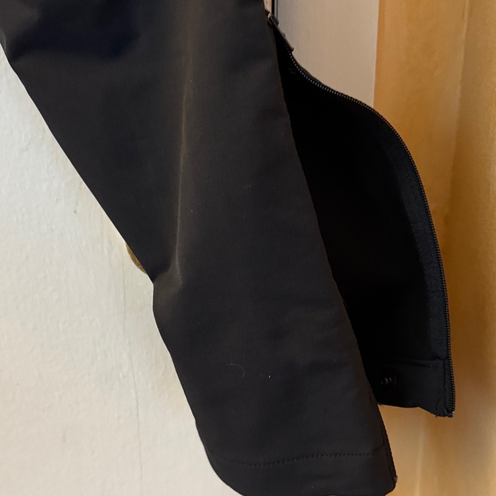 Eastern Mountain Sports Women’s Black Outdoor Athletic Pants - Picture 7 of 13